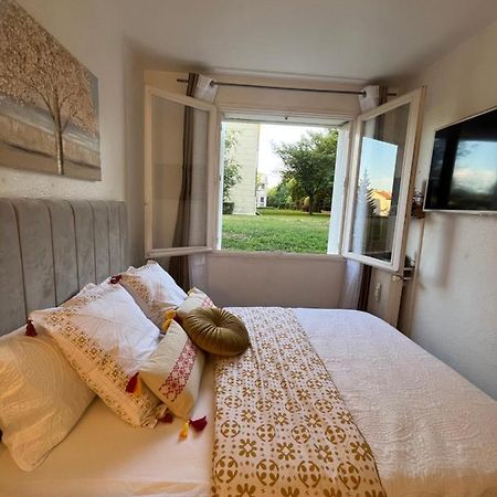 Studio Situe A 5 Min Du Chateau De Versailles Et Stationnement Gratuit Buitenkant foto