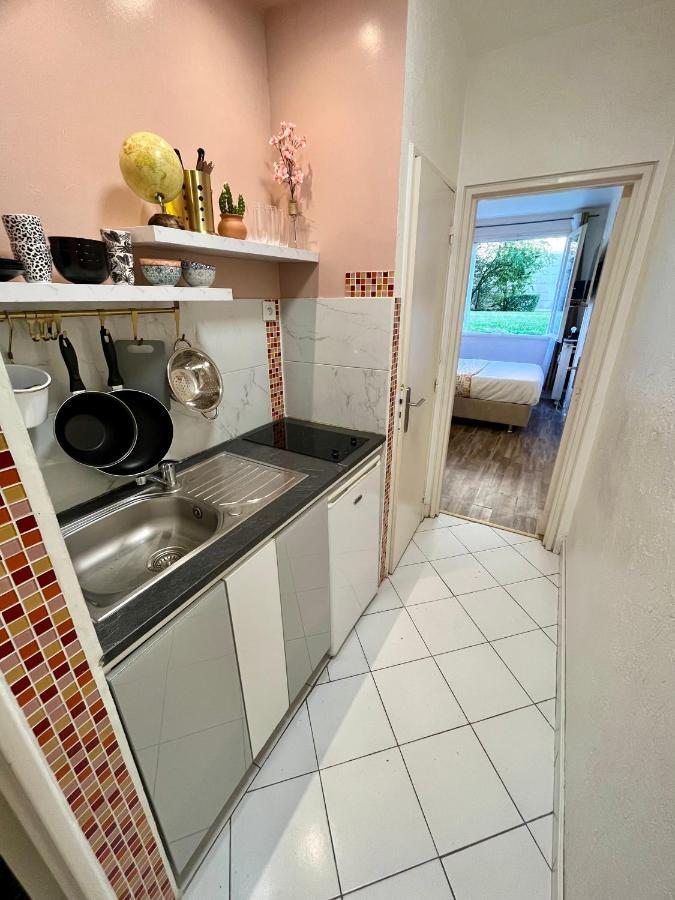 Studio Situe A 5 Min Du Chateau De Versailles Et Stationnement Gratuit Buitenkant foto